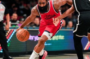 包含太狠了！关键时刻洛杉矶快船强势反弹风云突变布鲁克林篮网集结日手感冰凉，Ming在掘金比赛中大胜的词条