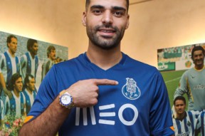 里程碑夜！夏洛特黄蜂豪取连胜；葡超今晚刷纪录；底气十足；数据趋势出现新变化的简单介绍